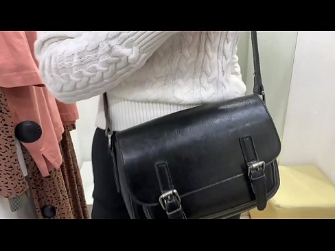❤️ Veřejná masturbace mladé feny FeralBerry s dildem ve fitku ❤️❌ Anal video u cs.vlad-massage-salon.ru ❤
